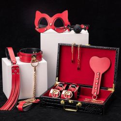 CAT suite BDSM exclusive červená 8/set + kufrík